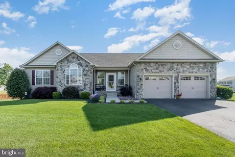 6 Boulder Rd, Hanover, PA 17331
