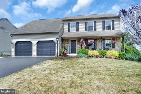 3743 Kimberly Ln, Dover, PA 17315