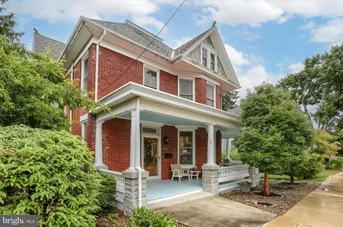 118 Gettysburg St, Dillsburg, PA 17019