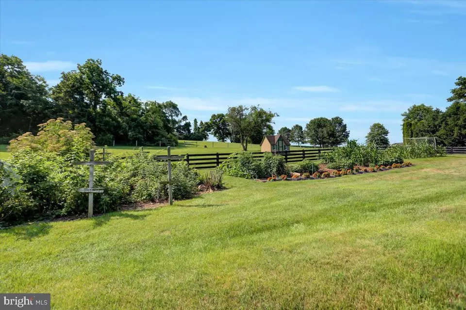  211 Barrens Church Rd, Dillsburg, PA 17019 photo 12