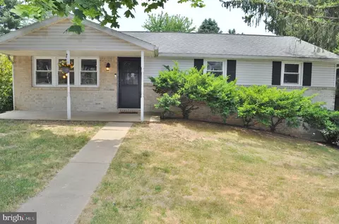 271 Teila Dr, Dallastown, PA 17313