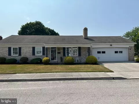 350 Brandywine Ln, Hanover, PA 17331
