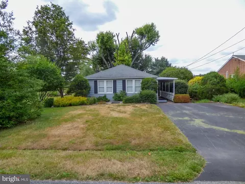 830 Butter Rd, Dover, PA 17315