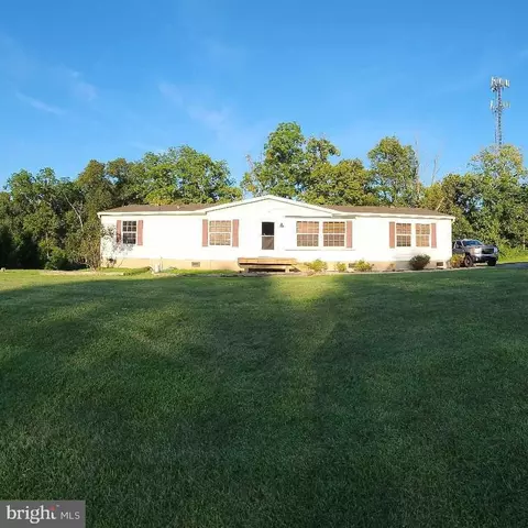 572 Locust Point Rd, York, PA 17406