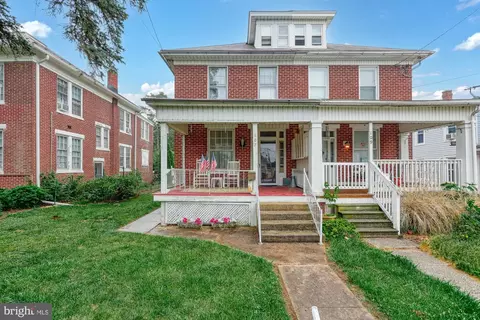 107 S Franklin St, Red Lion, PA 17356