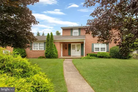 219 Deguy Ave, Hanover, PA 17331