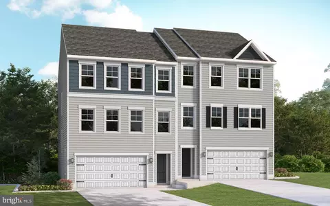 17998 Dave Anne Cir, Stewartstown, PA 17363