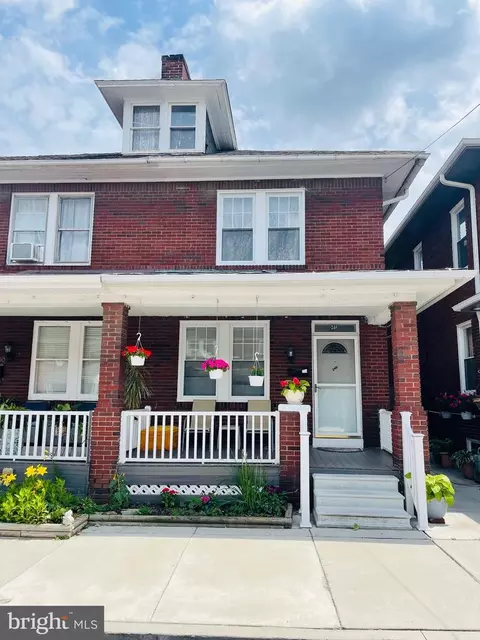 248 E Maple St, York, PA 17403