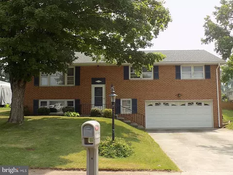 2017 Derry Rd, York, PA 17408