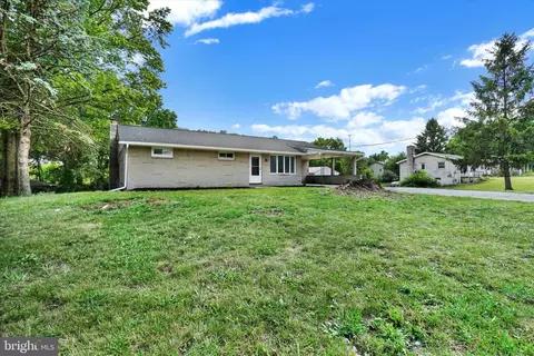 212 Church Rd, York, PA 17406