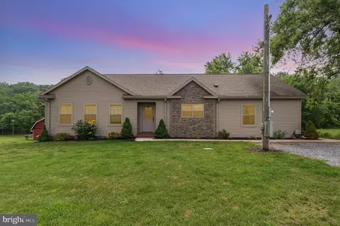 854 Emanuel Rd, Lewisberry, PA 17339