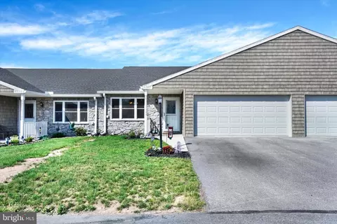 4849 Orchid Way #54, Dover, PA 17315