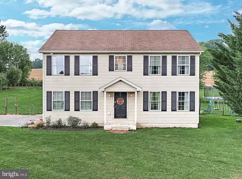 248 Garvine Mill Rd, Fawn Grove, PA 17321
