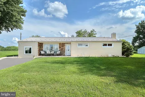 476 Marsteller Rd, New Park, PA 17352