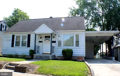 927 E Walnut St, Hanover, PA 17331
