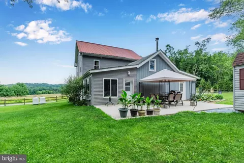 301 Gameland Rd, Dillsburg, PA 17019