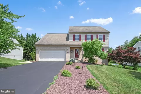 510 Dulcy Dr, York, PA 17404