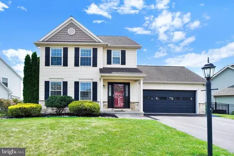 30 Stony Run Way, York, PA 17406