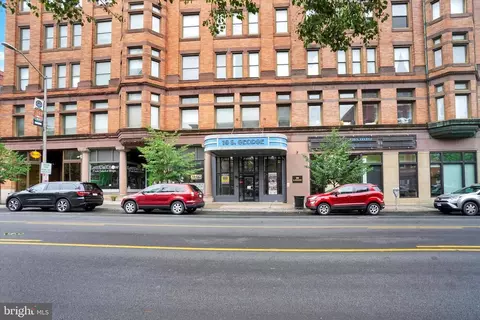18 S George St #32, York, PA 17401