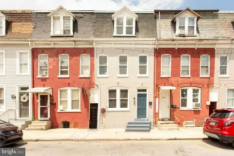 465 Salem Ave, York, PA 17401