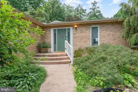 763 Glen Arden Dr, Lewisberry, PA 17339