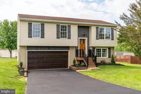350 Steven Dr, York, PA 17406