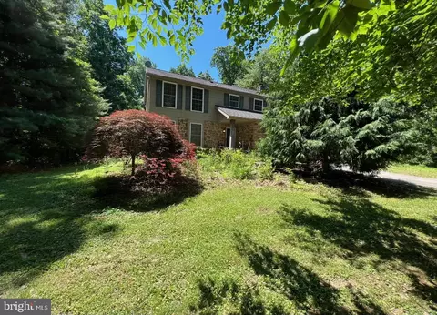 707 Ridge Rd, Lewisberry, PA 17339