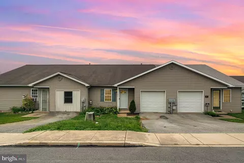106 Waneta St, New Freedom, PA 17349