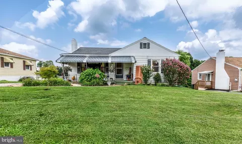 609 Wise Ave, Red Lion, PA 17356