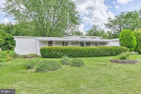 2880 W Canal Rd, Dover, PA 17315