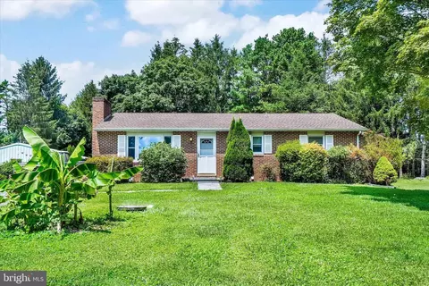 89 Mccall Rd, Delta, PA 17314