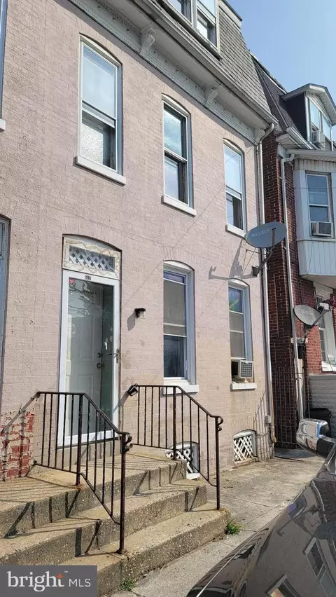 517 E Philadelphia St, York, PA 17403