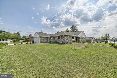 279 Elm Ave, Hanover, PA 17331