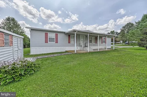 710 Shawna Ave, York, PA 17402