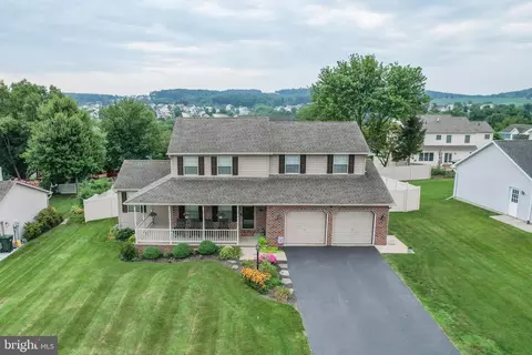 130 Frank Dr, York, PA 17402