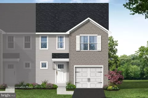 42 Fargreen Ct, Etters, PA 17319