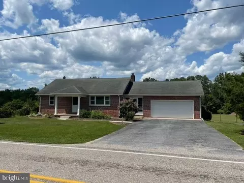 880 Wellsville Rd, Wellsville, PA 17365