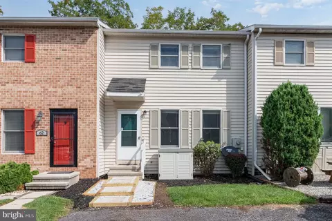 64 Persian Lilac Dr, Etters, PA 17319
