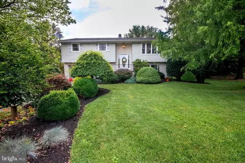 3631 Fox Run Rd, Dover, PA 17315