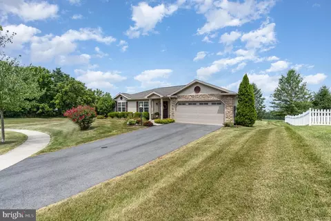 20 Wargo Ln, Dillsburg, PA 17019