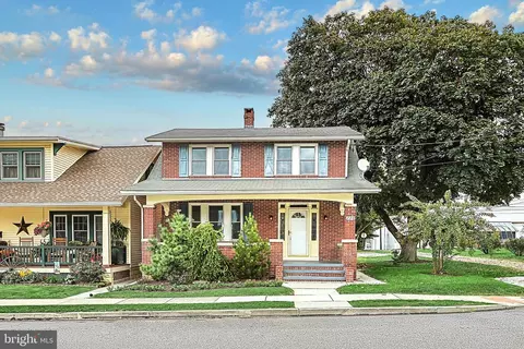 720 Mcallister St, Hanover, PA 17331