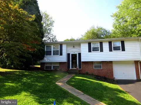 713 Franlyn Dr, Dallastown, PA 17313