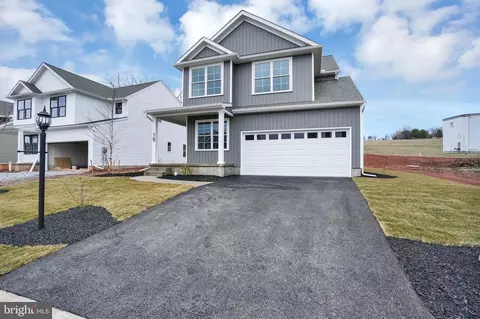 55 Eli Dr, York, PA 17404