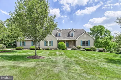 110 Chelsea Way, York, PA 17406