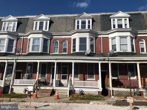 747 W Poplar St, York, PA 17401