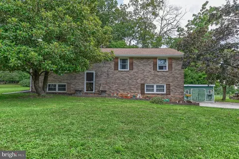 213 Main, York, PA 17408