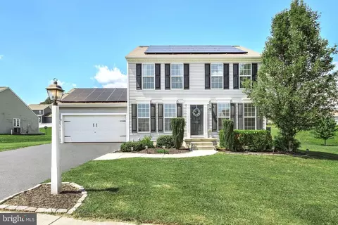 40 Crabapple Dr, York Haven, PA 17370