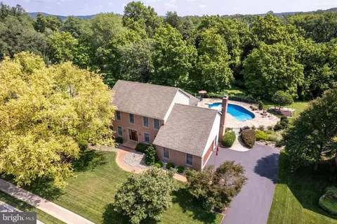 3664 Cheltenham Rd, York, PA 17402