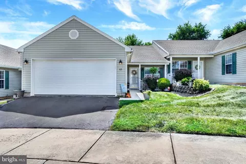 63 Hagarman Dr #63, York, PA 17408