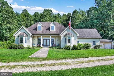 324 Rocky Ridge Rd, Spring Grove, PA 17362